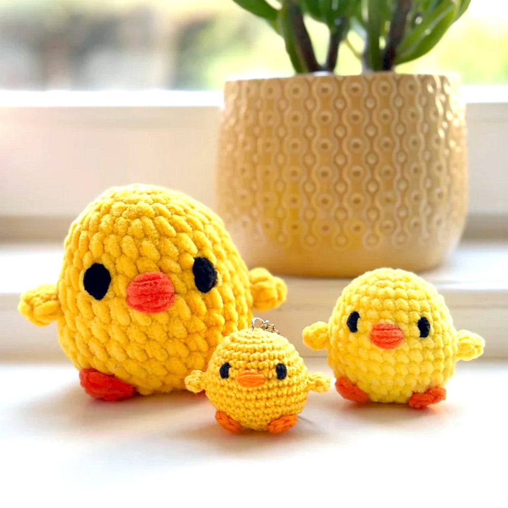 Tiny Chick Crochet Keychain